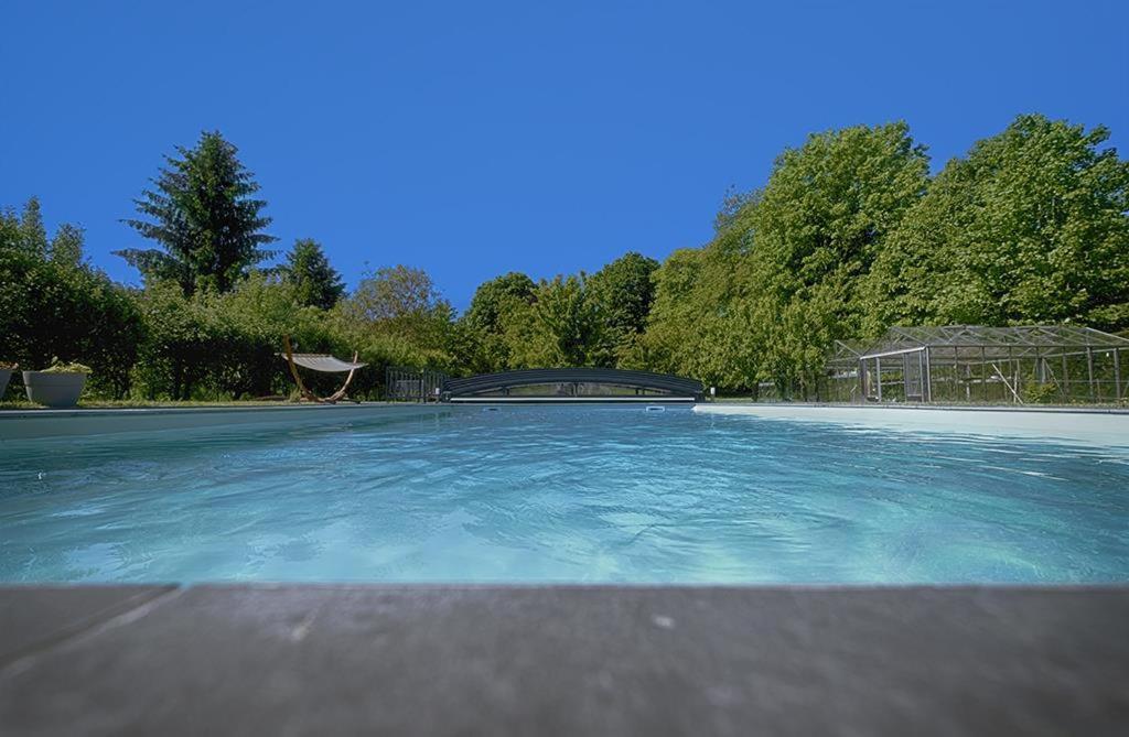 Bed and Breakfast Le Logis Du Regisseur Charny-Oree-de-Puisaye Exterior foto